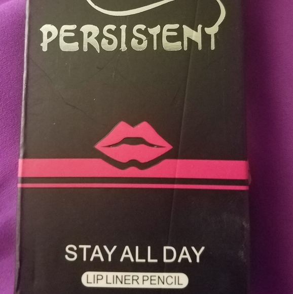 Lip liners - Picture 4 of 6